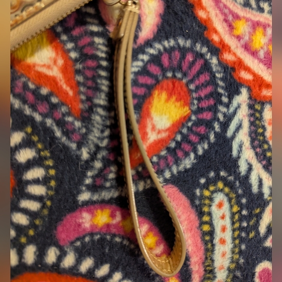 Kate Spade Metallic Gold Wristlet - Picture 5 of 12